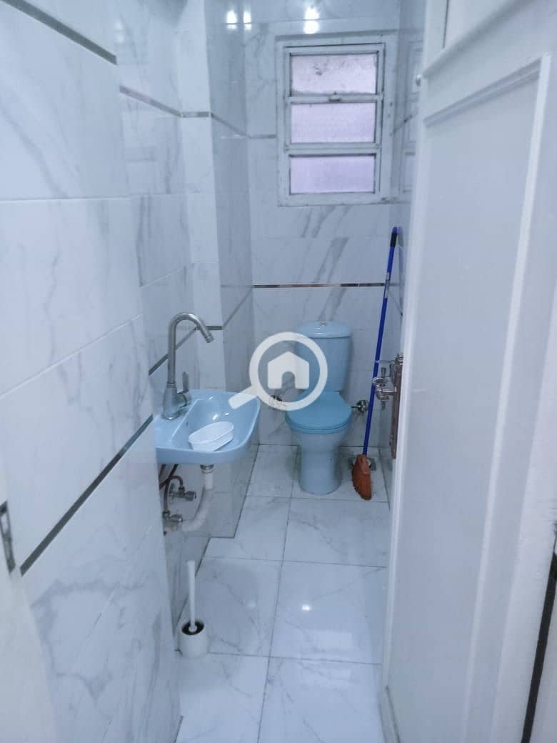 4 10cac0ae-2c6b-4e3c-82a9-18640c3171ca. jpeg