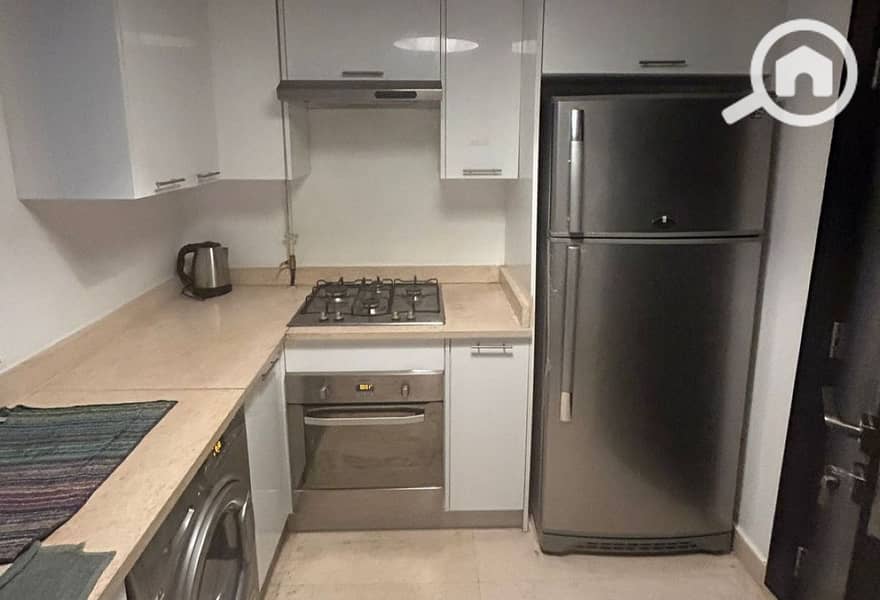 6 06f41188-ce75-45a0-9f0f-090e15bf583a. jpg