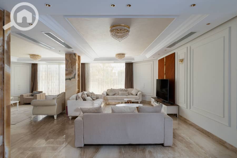 2 IMG_6120-Edit. jpg