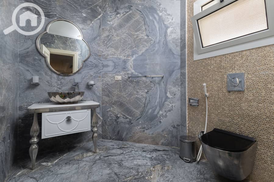 7 IMG_6178-Edit. jpg