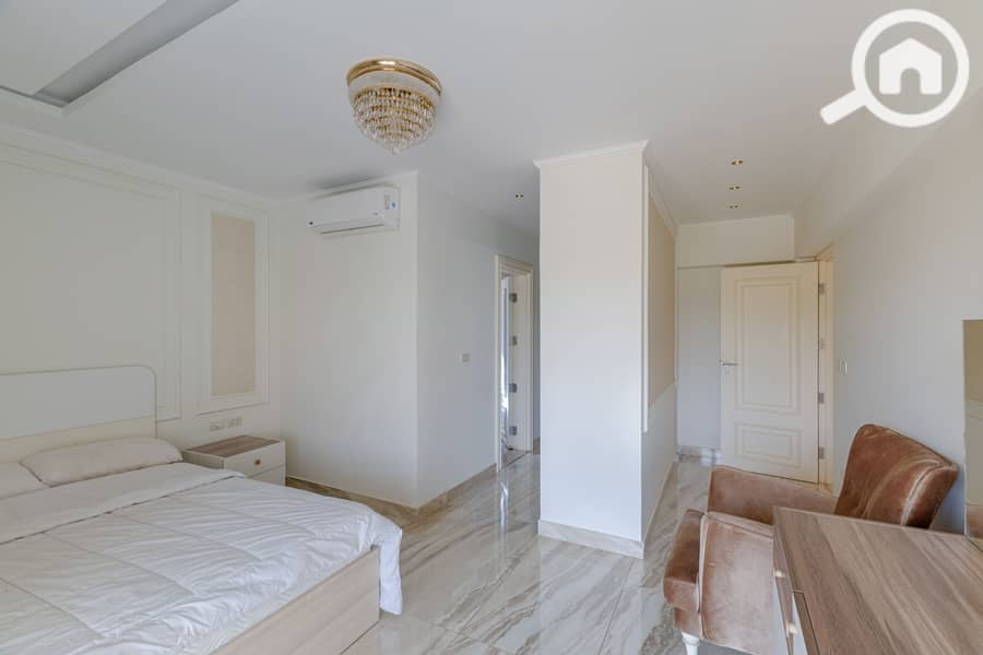 22 IMG_6354_HDR-Edit. jpg