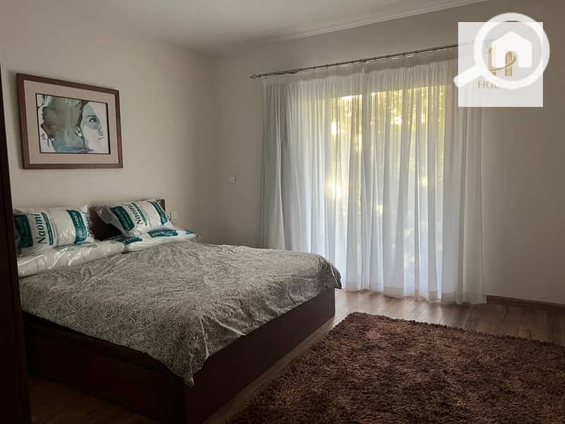 4 6de26c12-c3eb-4179-a310-36664c1a5156. png