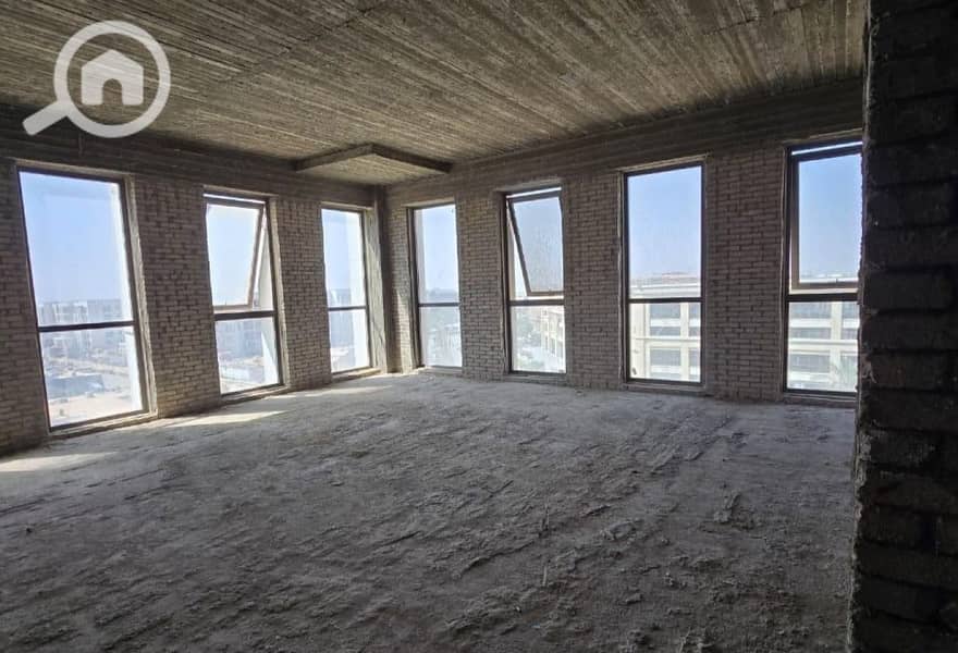 2 d2b31d26-1ffc-4a13-9ba8-849a9b5b2f37. jpg