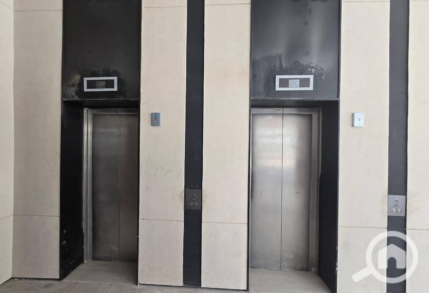 4 97c86322-2068-4cd9-9b69-bf57fe2a1435. jpg