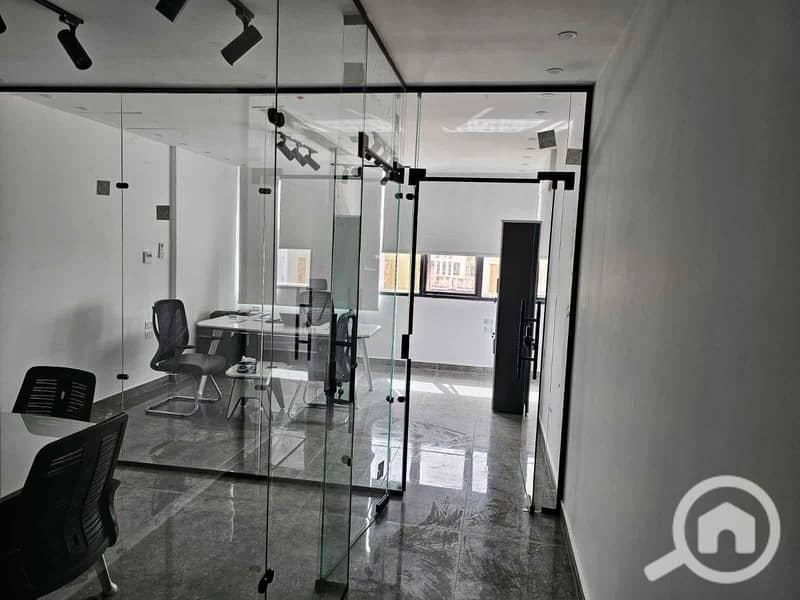 3 7835275a-eac5-42e7-a200-4c4f380b687a. jpg