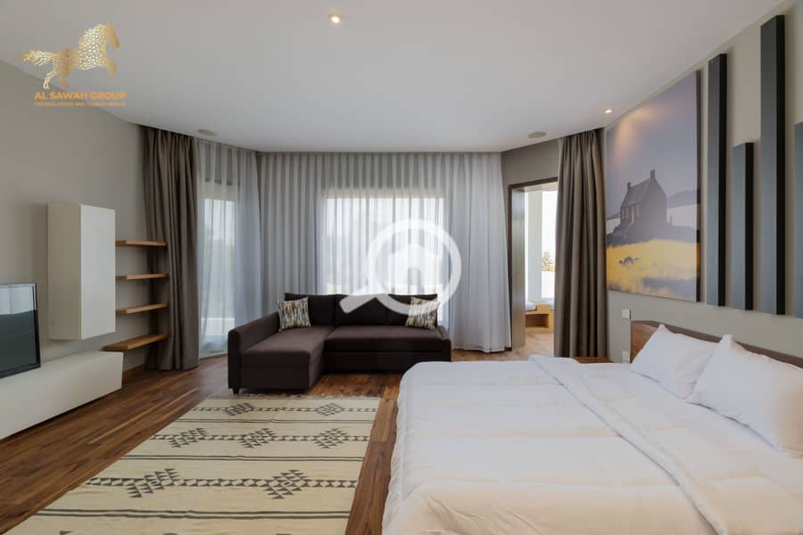 15 IMG_5793-Edit-Edit. jpg