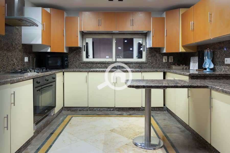 18 IMG_5304-Edit copy-1. jpg