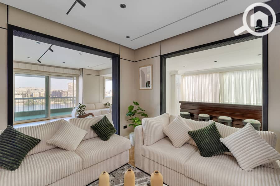 17 IMG_8149__1 copy. jpg