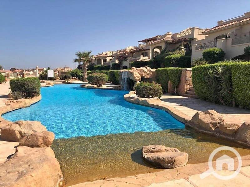 8 430796223_7606915079359459_8894687465917865144_n. jpg