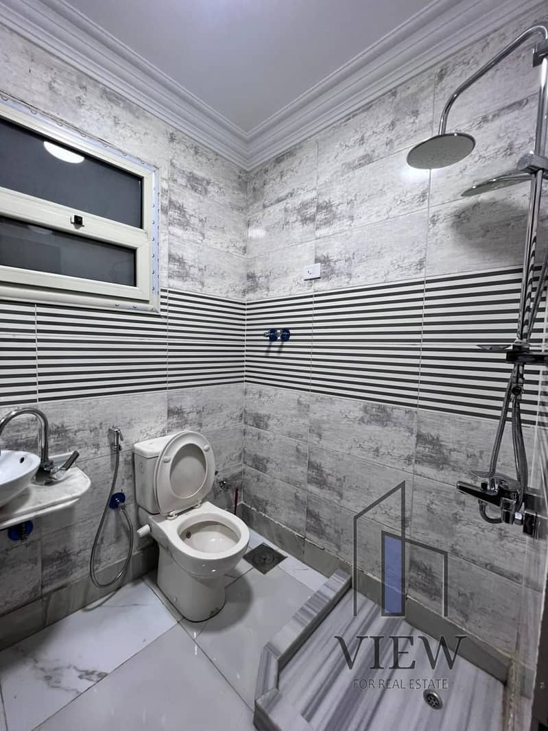 14 WhatsApp Image 2026-01-11 at 9.17. 51 PM565. jpeg