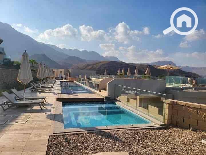 6 ce3a35b2-59d8-44d3-846e-98990a6d10cb. jpg