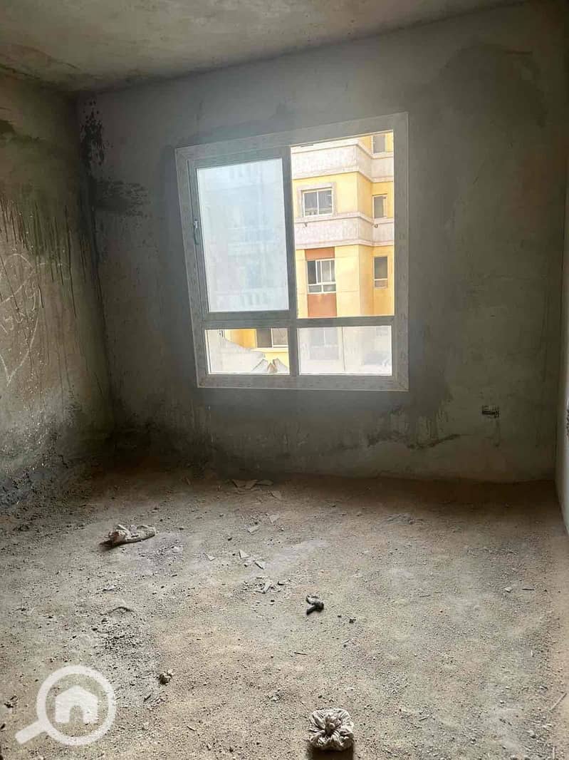 2 a3823952-4228-4ff4-97f9-df6c03aed3da. jpg