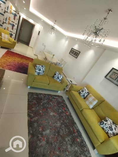 شقة 3 غرف نوم للايجار في زهراء المعادى، القاهرة - IMG-20260108-WA0131. jpg