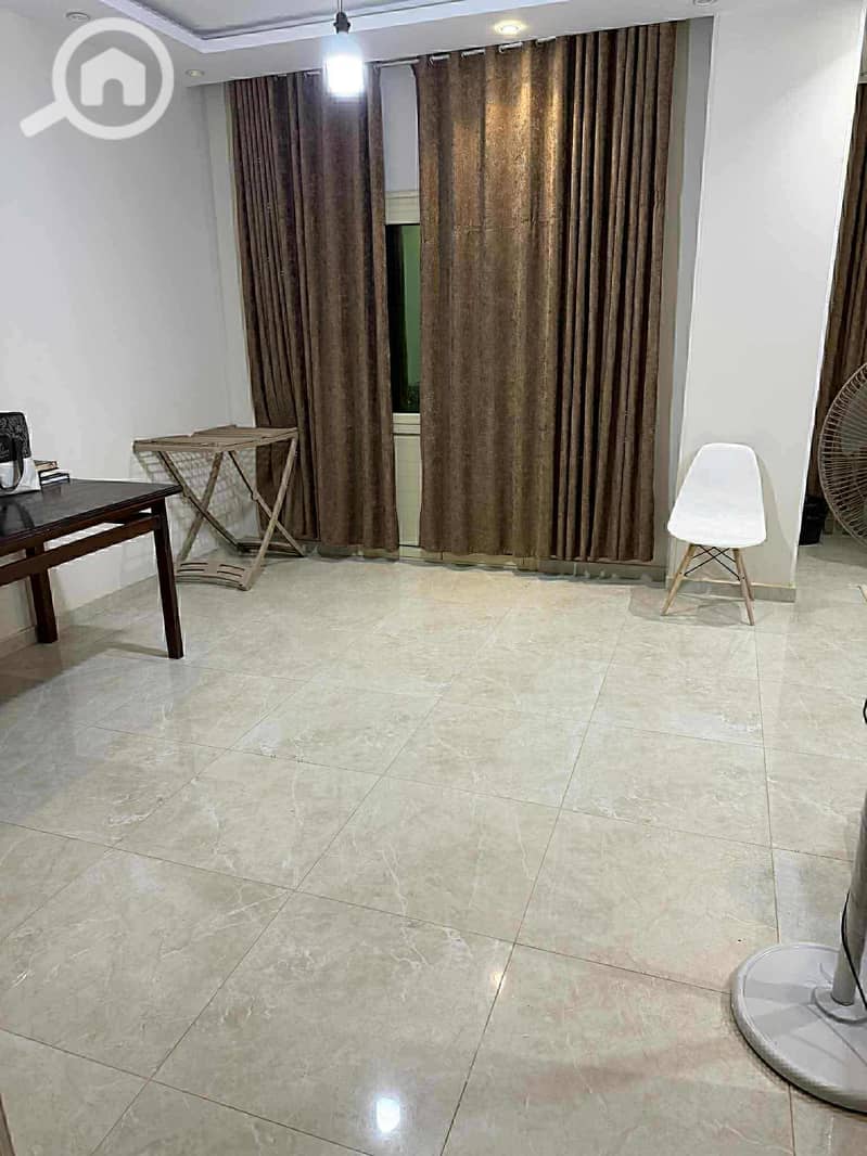 11 d44f0259-7570-4c9d-84f2-74bf9280f487. jpg