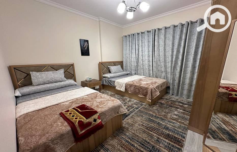 6 9ff29183-7b82-4328-a2d3-c7b3525616ac. jpg