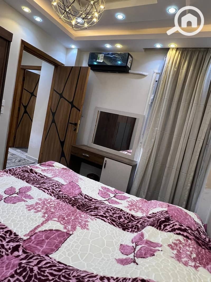 3 44272f03-71e3-48b9-b9f2-2366e8df002f. jpg