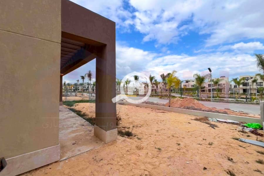 4 WhatsApp Image 2026-01-10 at 4.17. 00 PM (1). jpg