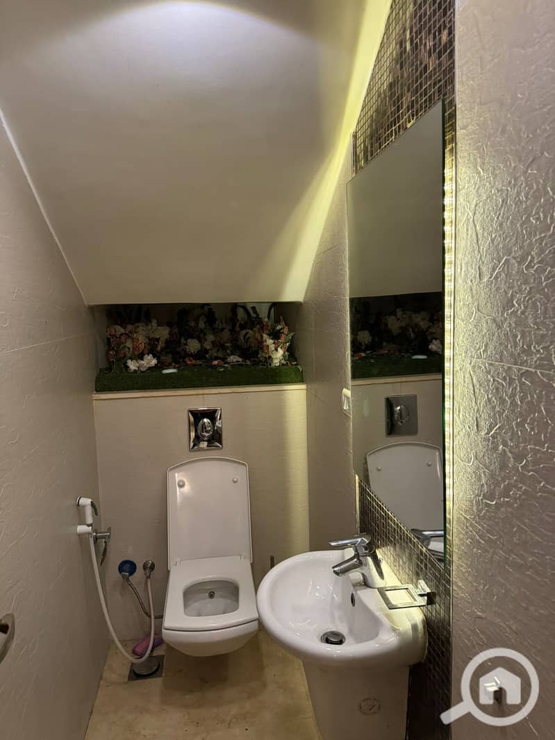 7 002a7f9b-8491-491c-8b56-97aaa8610c05. jpeg