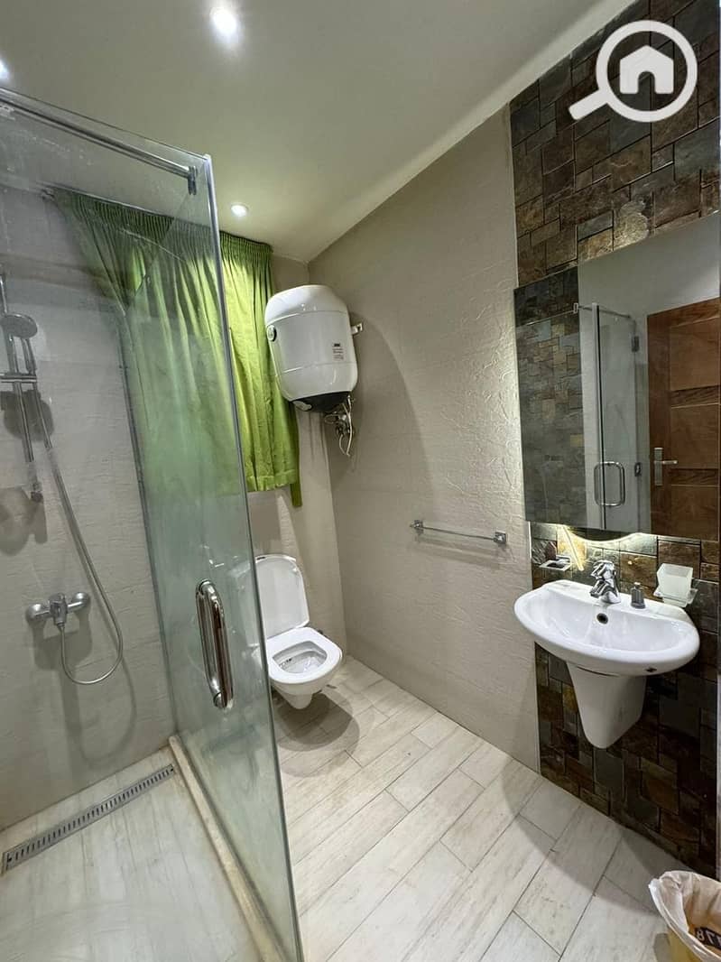 17 3738e502-b97a-4ca9-acb9-fccd9621e873. jpeg