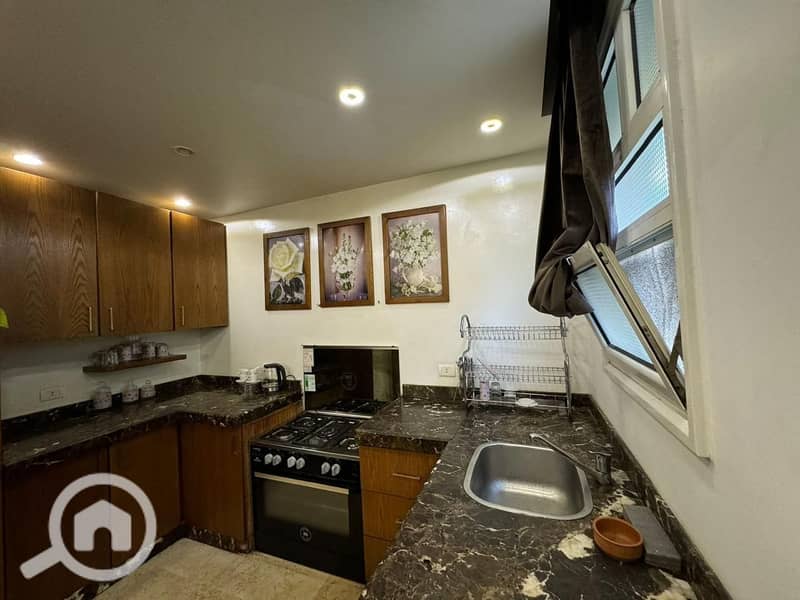 18 27788e3b-ddfc-4b24-b43f-e7315bc142d4. jpeg