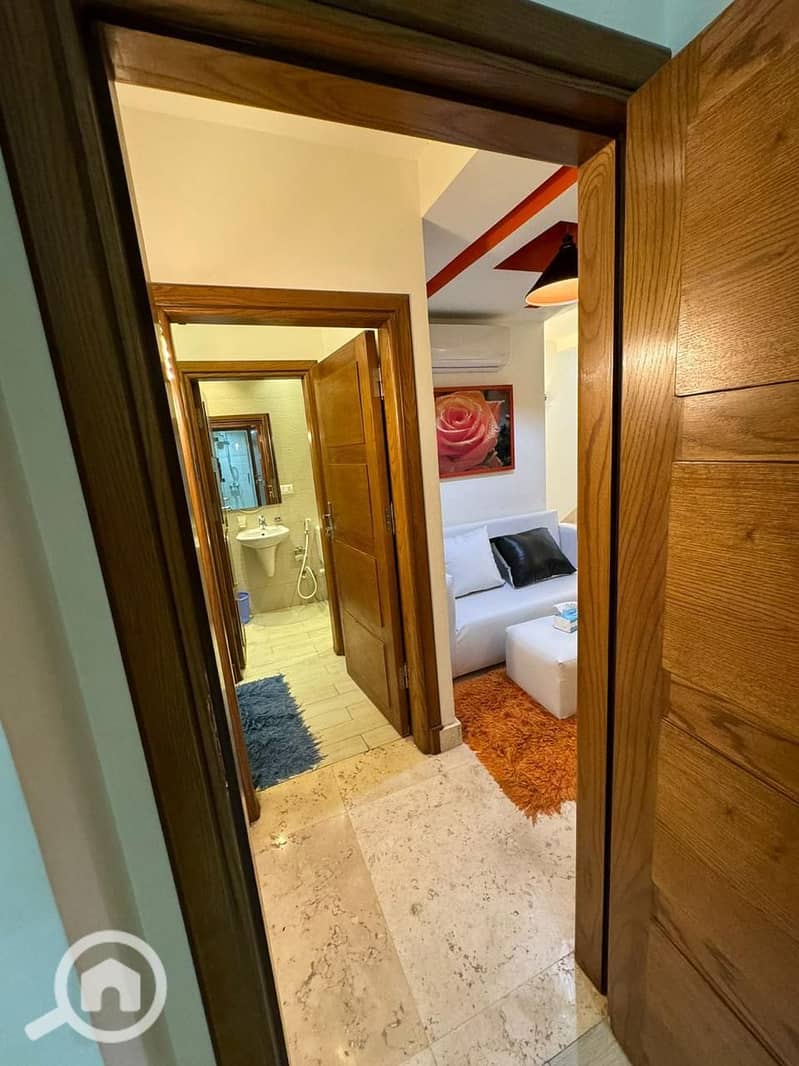 25 e3c82f82-64ec-41cf-9e2c-2d5123d6e312. jpeg