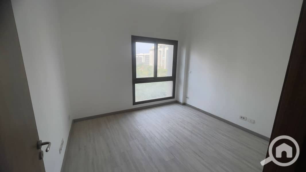 4 WhatsApp Image 2026-01-14 at 10.30. 43 AM. jpeg