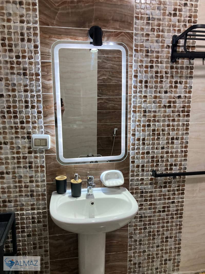 11 WhatsApp Image 2026-01-14 at 10.57. 43 AM (2). jpeg