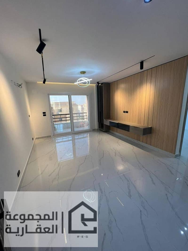 3 0757690a-46d7-4715-8f3a-e3c76304a1da. jpg