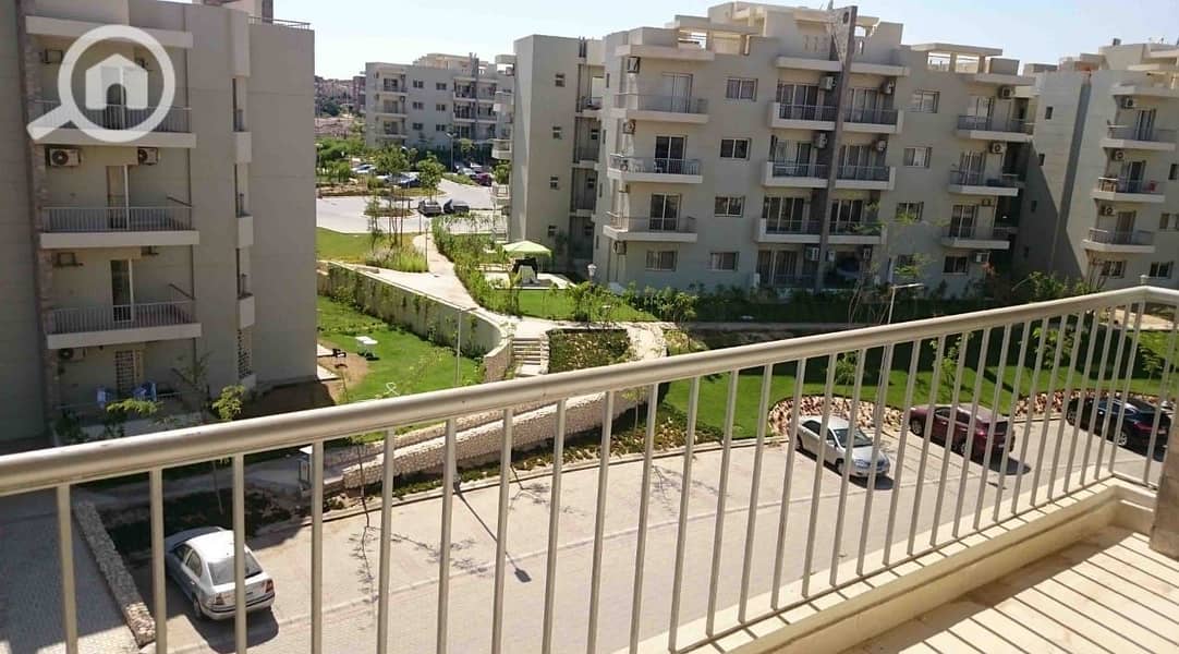 10 ea16e55d-9c33-443f-8ec2-d07cd93c01ab. jpg