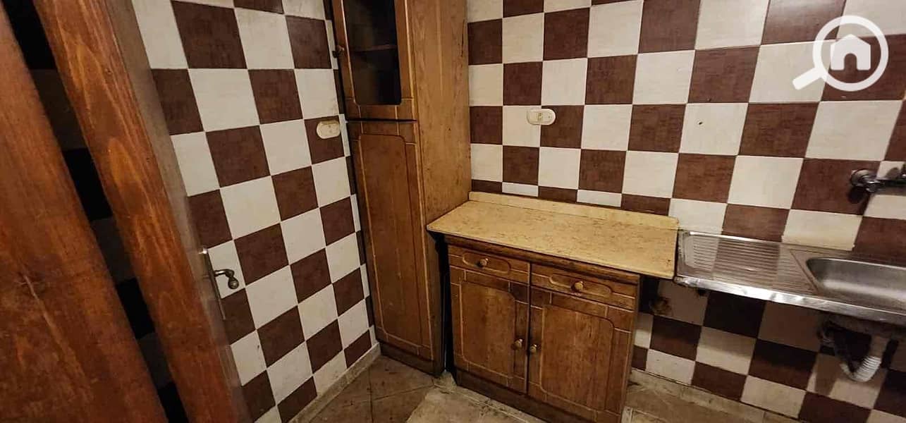 11 a5532367-e15d-475a-b90c-8f3086bc650a. jpg