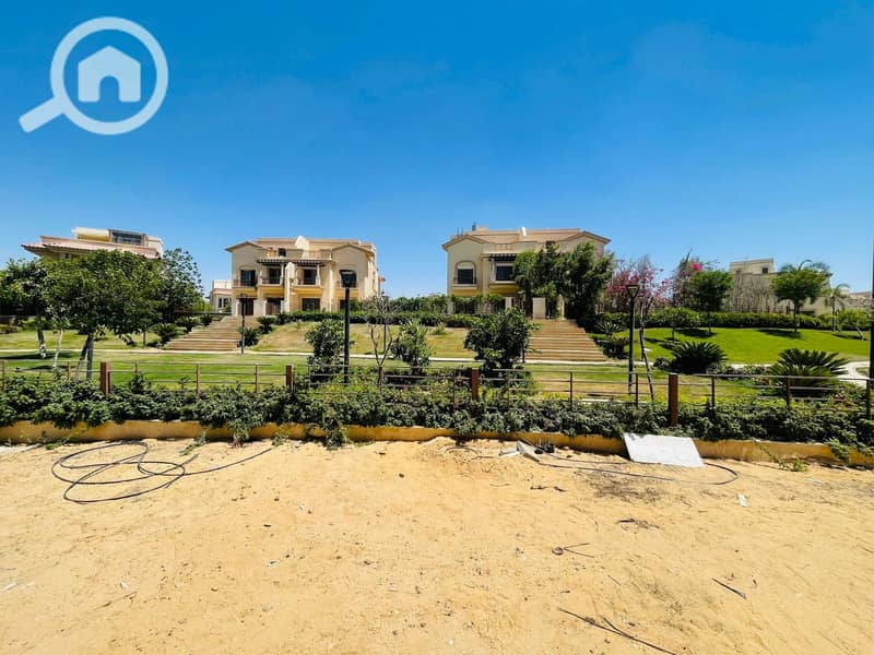 10 df88b3a9-9171-45ab-9fe7-cc35d8c8132b. jpg