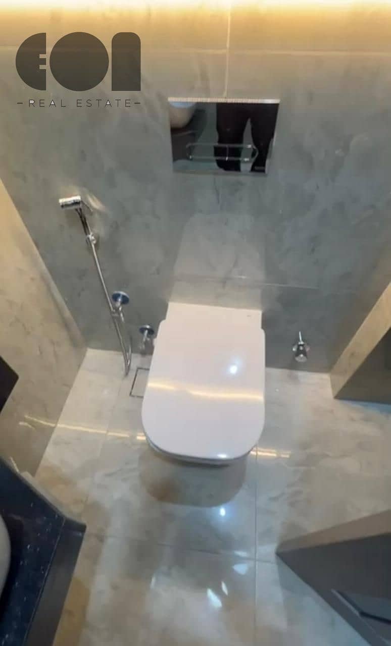 24 WhatsApp Image 2026-01-14 at 1.06. 04 AM (5). jpeg