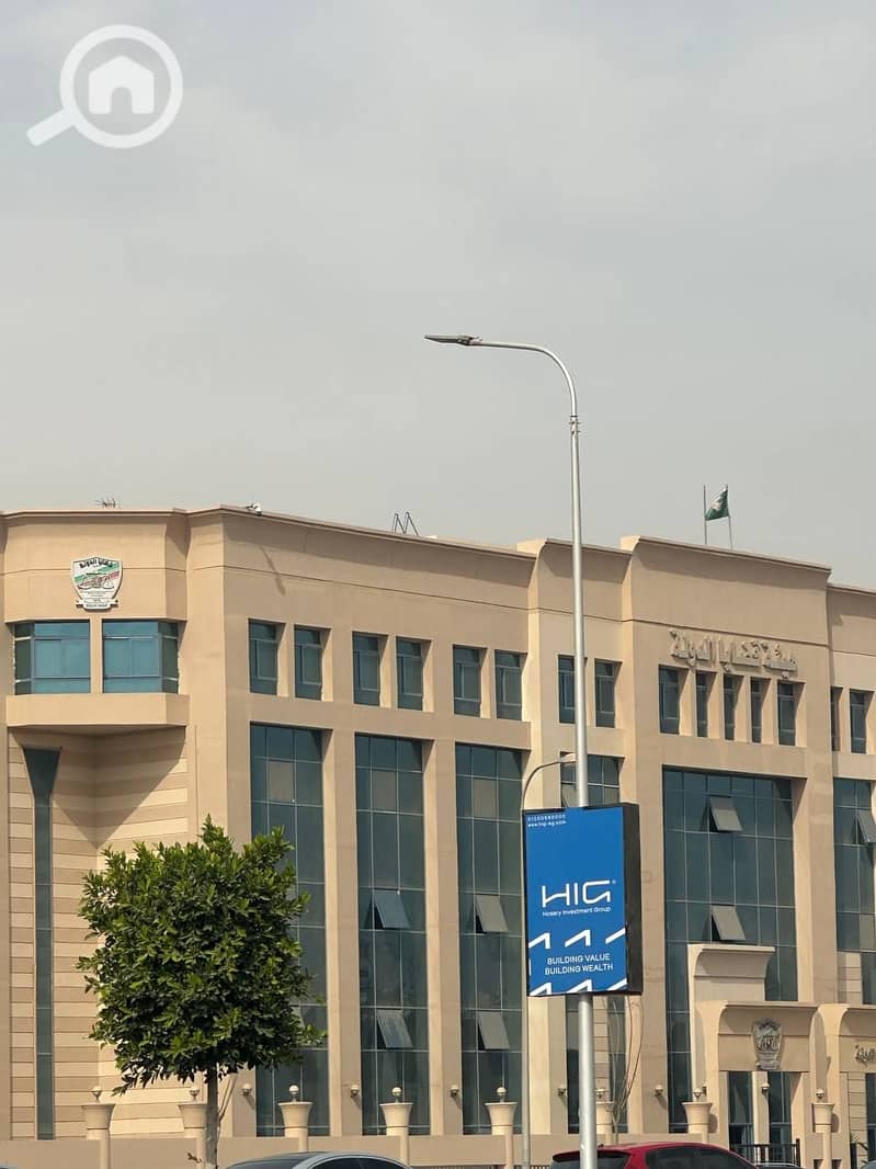 7 1cc329bc-5515-454a-afcf-0c88b4cd45e8. jpg