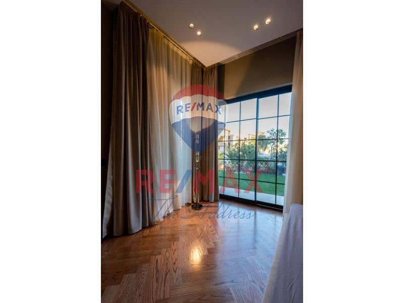 19 c72ee2ff-ee54-43db-8dbe-f6fe64258457. jpg