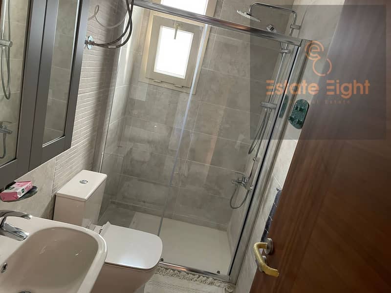 8 df0db66b-2f38-449b-b672-3468c673b867. jpg