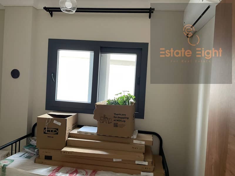 12 b3c39e55-caf9-4d1c-a2fb-f8ef1538d792. jpg