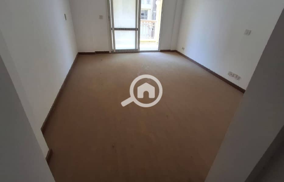 4 06e3ad52-980d-4e8c-b435-32d2381ab168. jpg