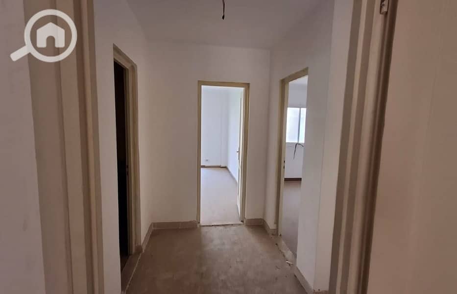 16 d953c793-6bbe-4ad4-aa7a-e7fc996d6d01. jpg