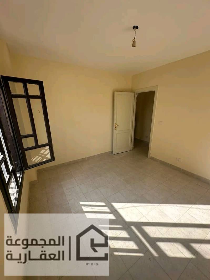 2 1b0940f5-ab0a-4f1d-a9a8-c4b4b2495263. jpg