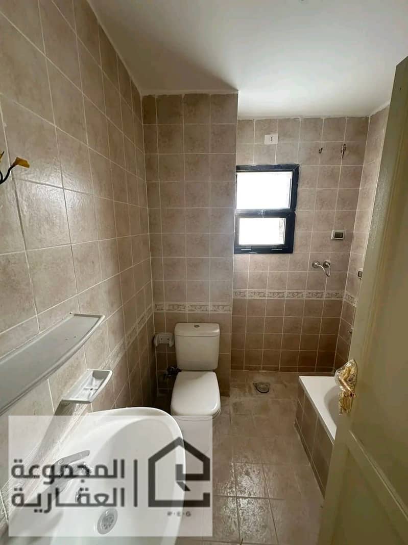 6 2db13b47-dccc-4689-94c1-f649fd440845. jpg