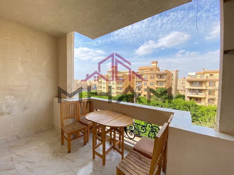 3 photo_5996580068655827716_y. jpg