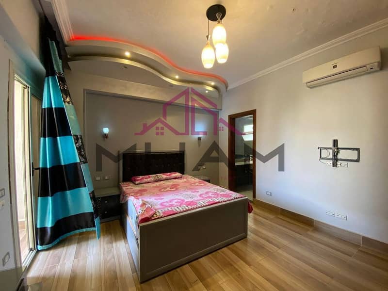 4 photo_5996580068655827717_y. jpg