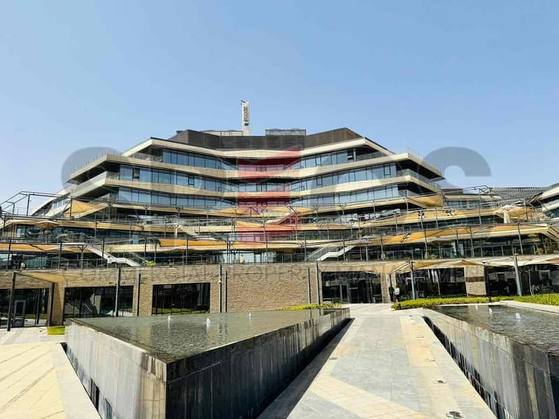 5 7c8c9a8d-8356-43da-a24c-7ae48a45122d. jpg