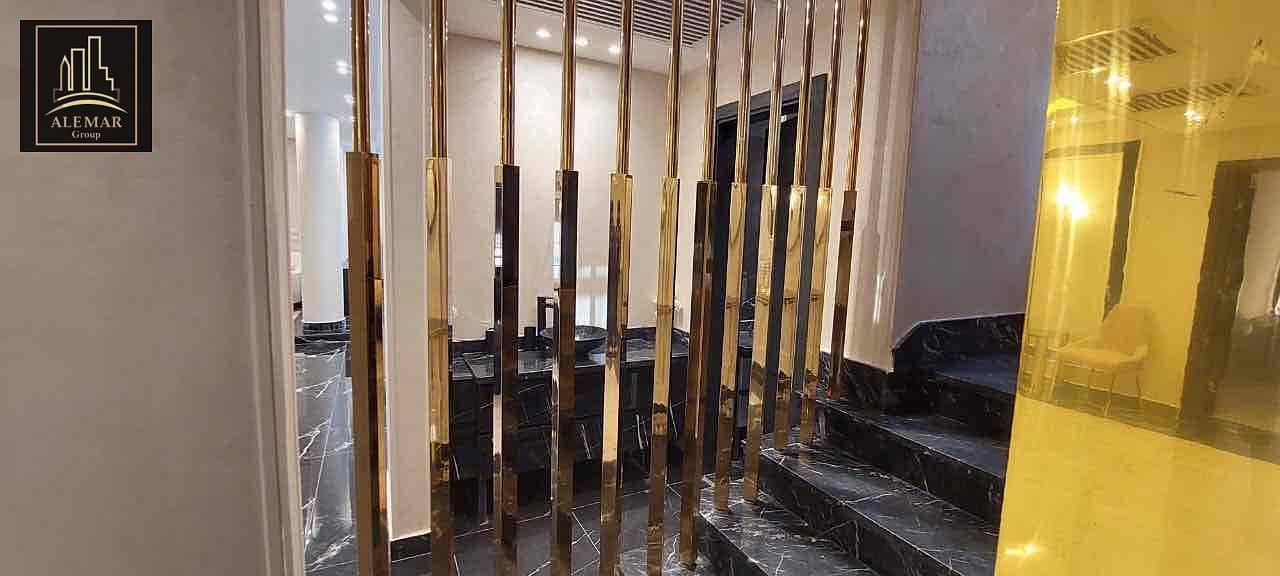 25 e7b7fb21-ea5a-4e7f-92c1-d603235de4e0. jpg