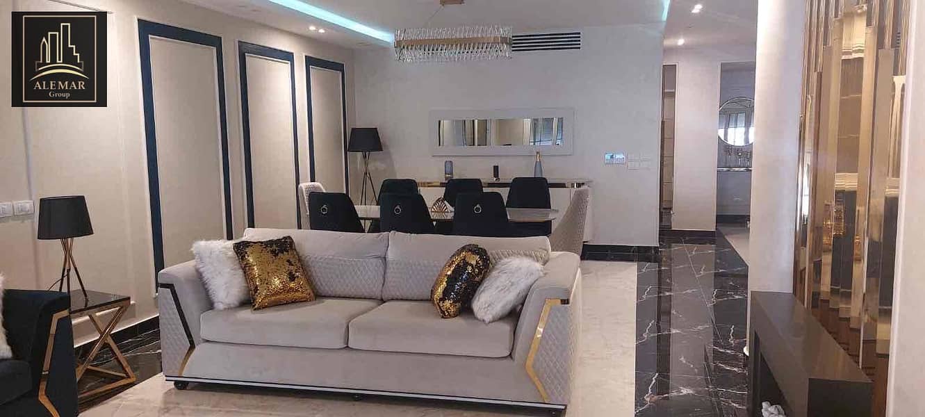 28 87c743ee-3d04-4403-8b54-2f74bb572567. jpg