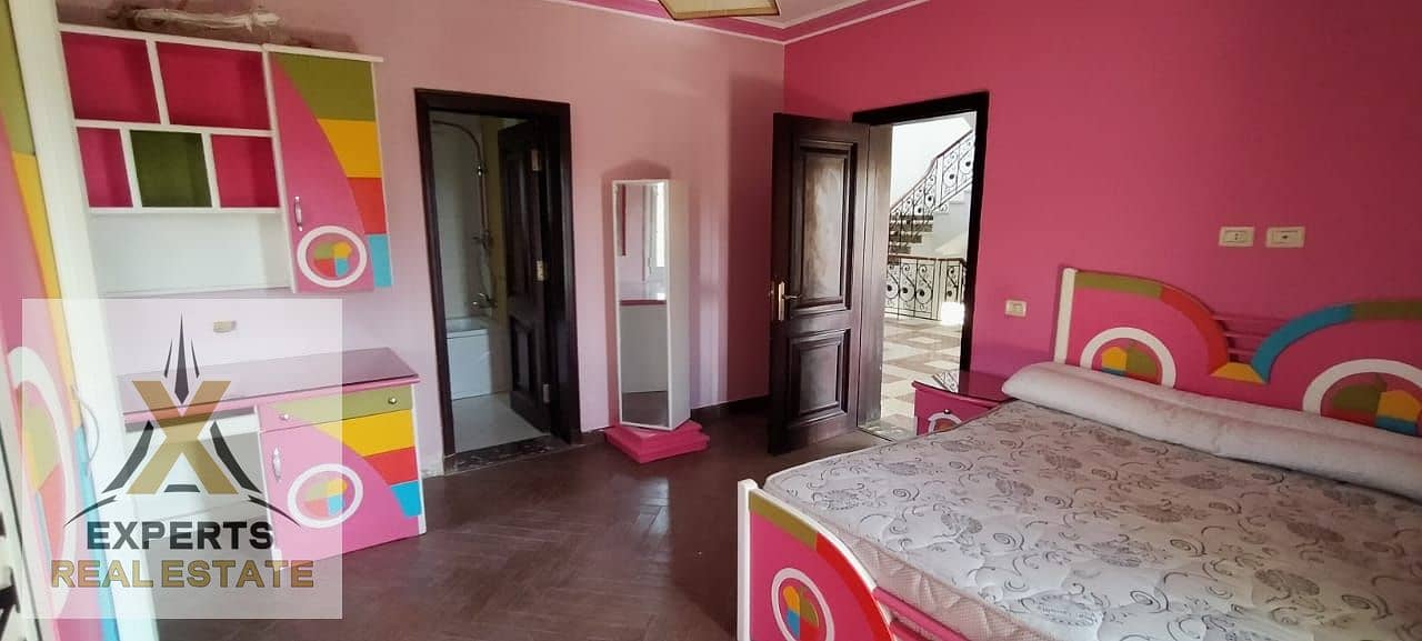 10 bb8b6743-84bf-4e4d-be75-149d40418ac4. jpg