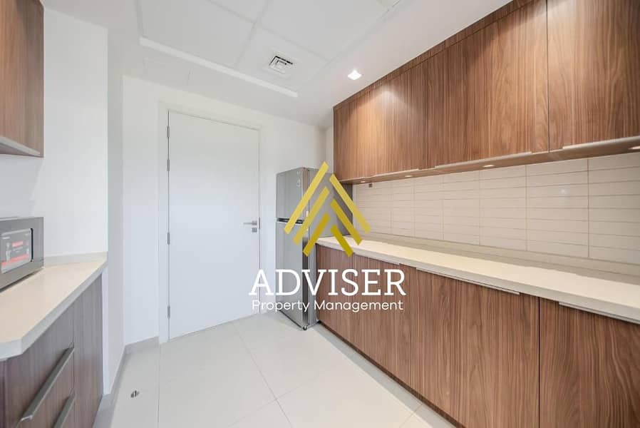 7 ready to move finished apartment for sale view auc شقة متشطبة للبيع استلام فوري  (2). jpg