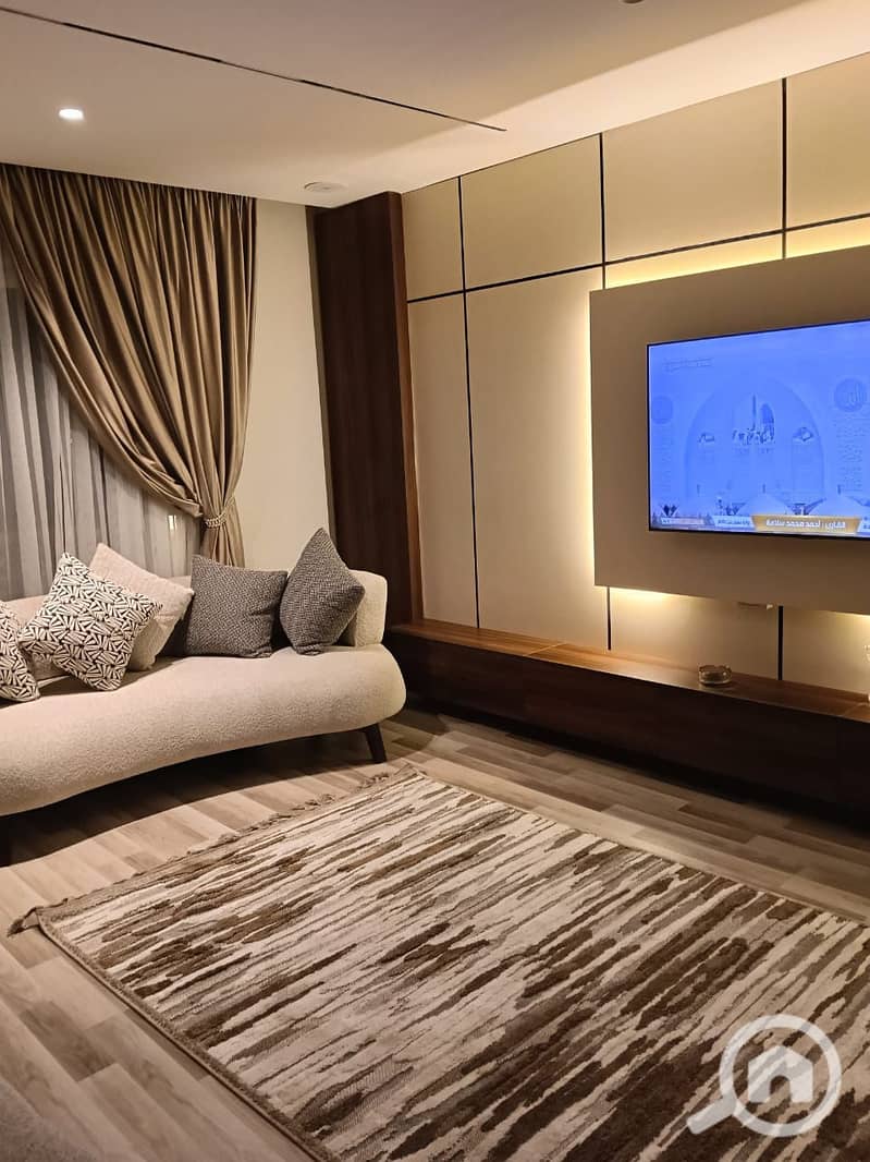 9 5bf27294-a903-49bf-ae89-78c3bdee6adf. jfif. jpg