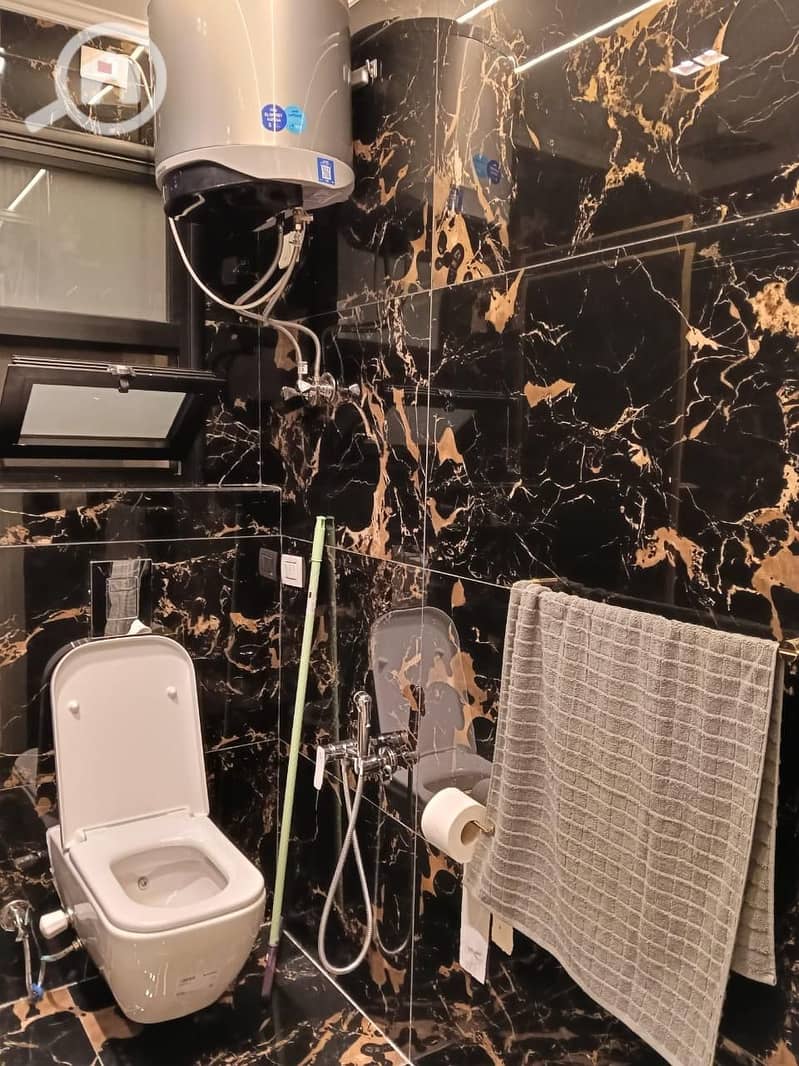 18 a13d0de7-e7e8-427b-99c2-fad40e1d9001. jfif. jpg