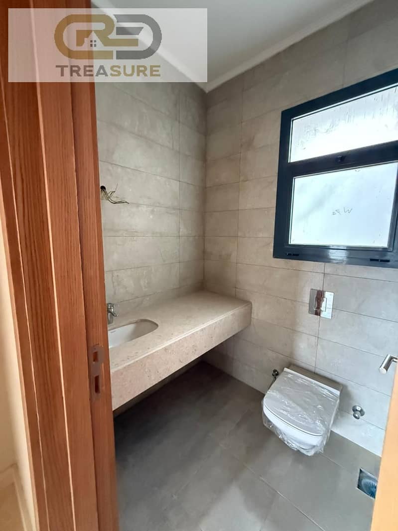 8 WhatsApp Image 2026-01-14 at 12.07. 58 PM. jpeg